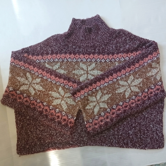 Francesca's Collections Sweaters - NWT Francesca's Women's Sweater Size Large